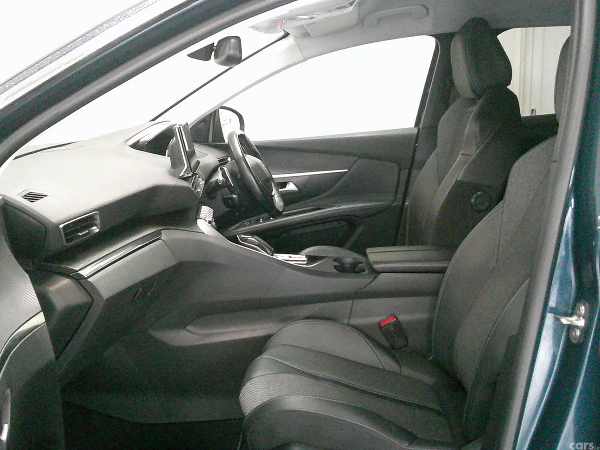 Peugeot 3008 Hatchback, Diesel, 2020, Blue