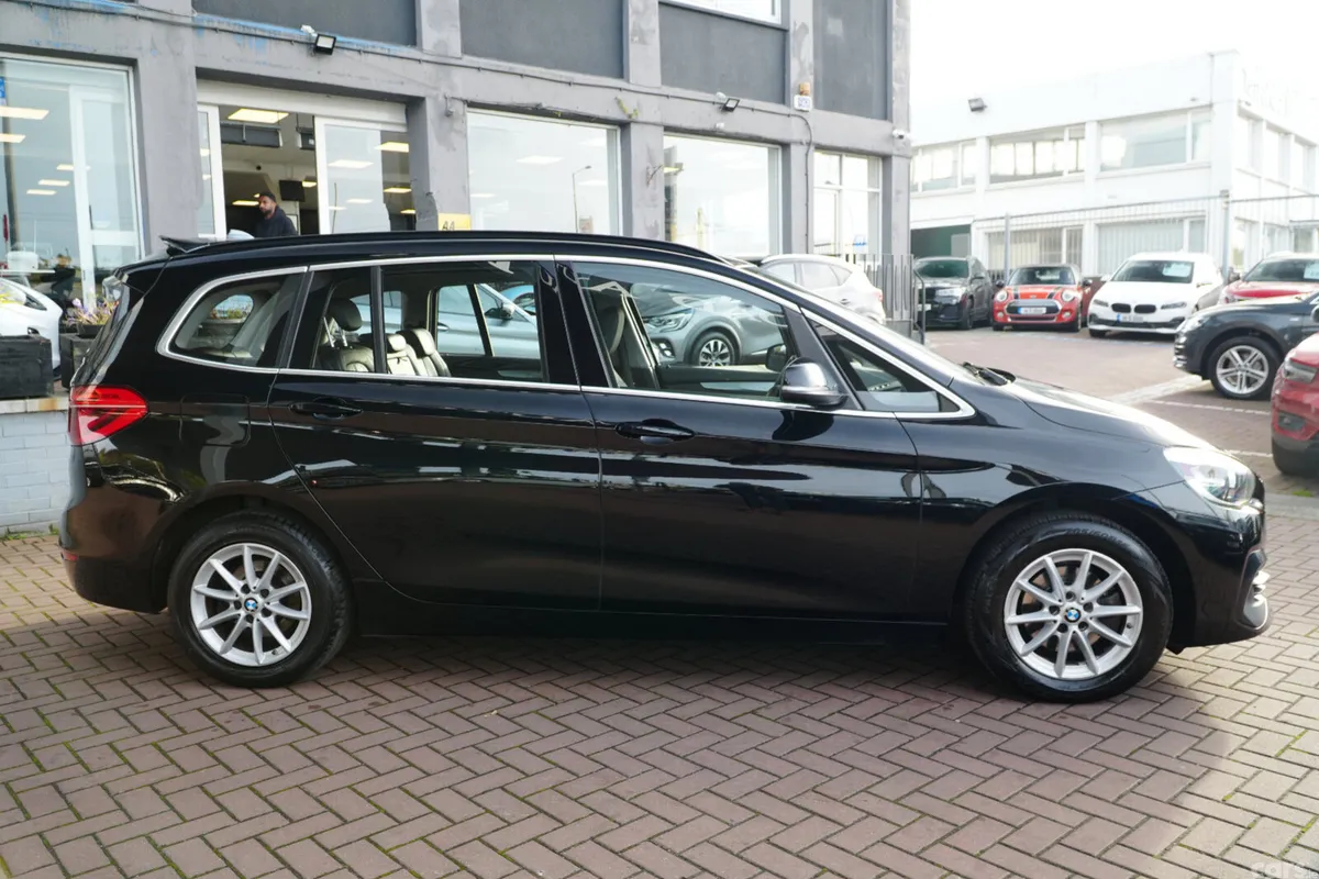 BMW 2-Series Estate, Diesel, 2018, Black