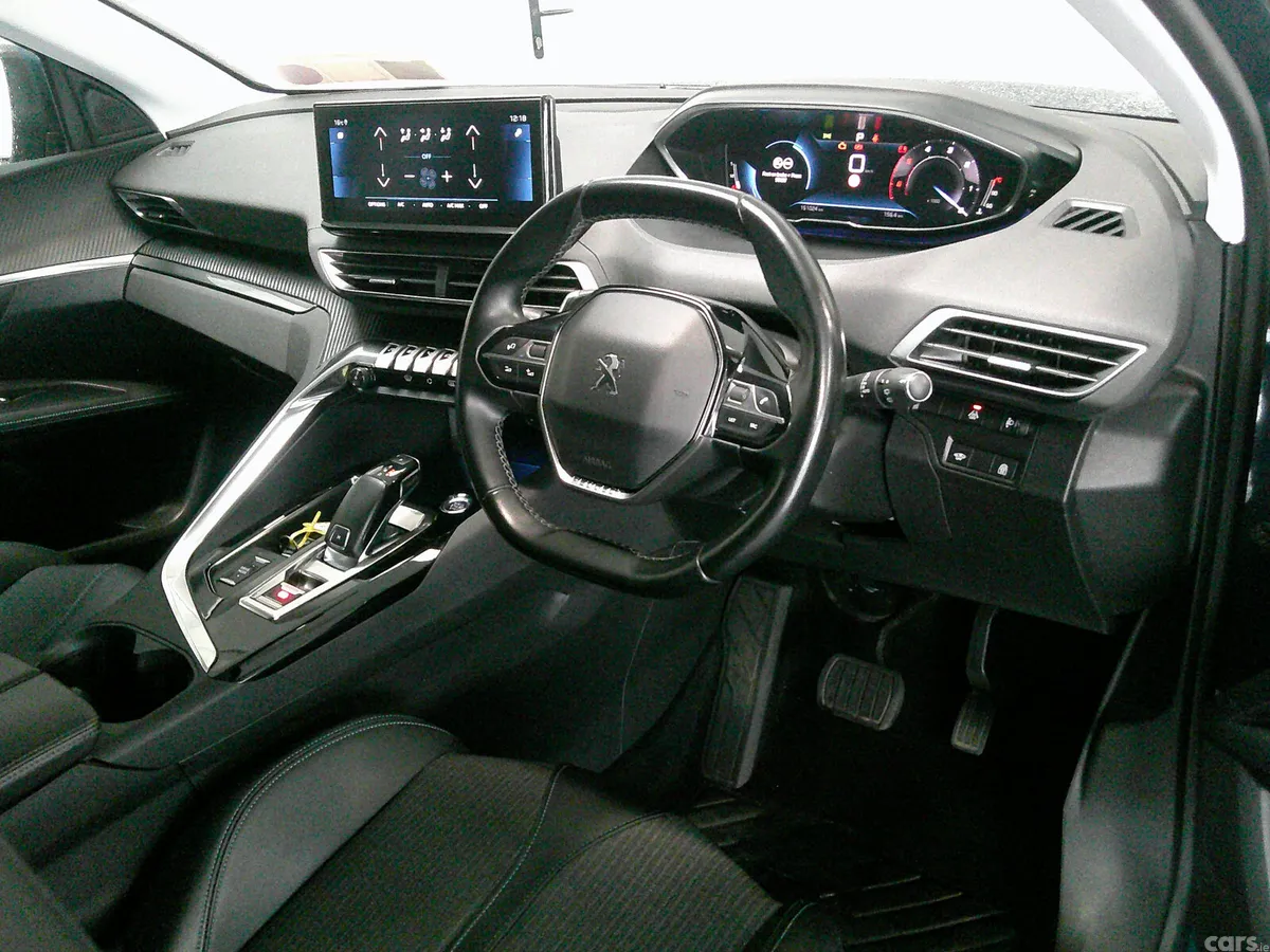 Peugeot 3008 Hatchback, Diesel, 2020, Blue