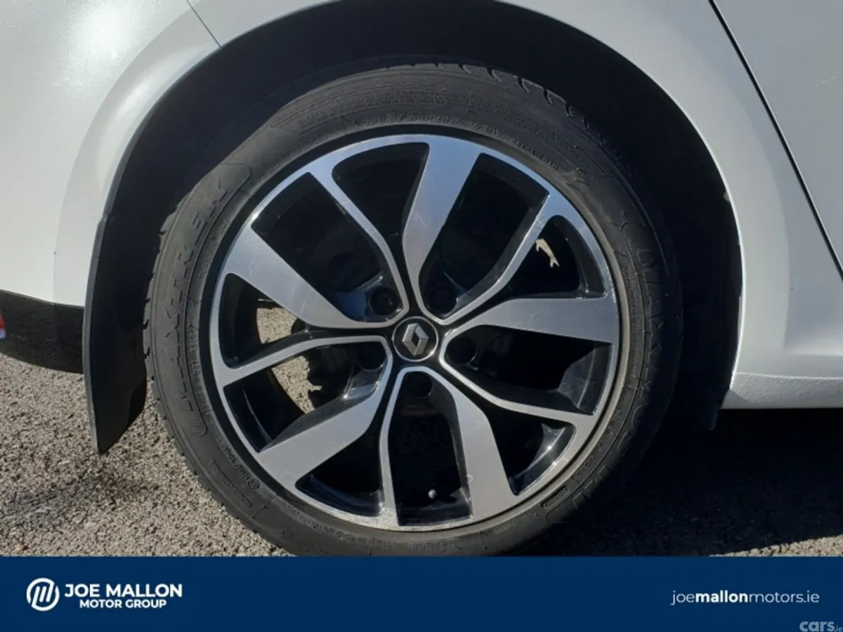 Renault Megane Hatchback, Diesel, 2020, White