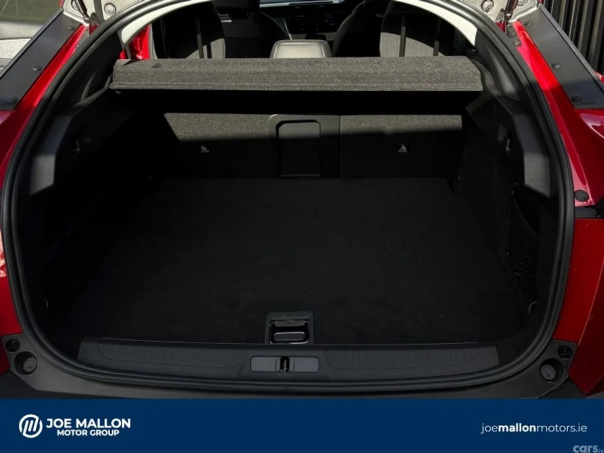 Peugeot 408 Hatchback, Electric, 2026, Red