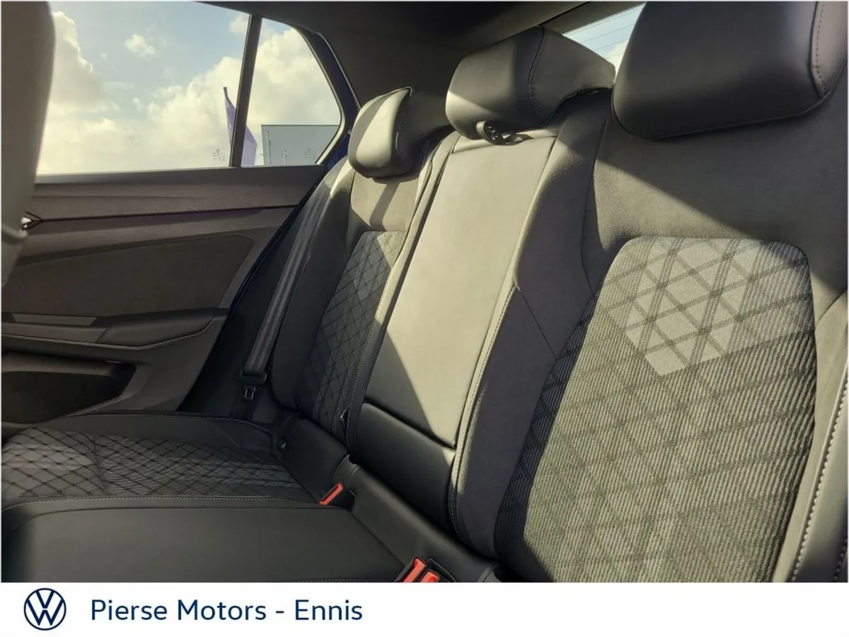 Volkswagen Golf Estate, Diesel, 2026, Blue
