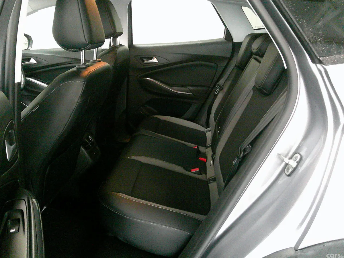 Vauxhall Grandland X Hatchback, Diesel, 2020, Grey