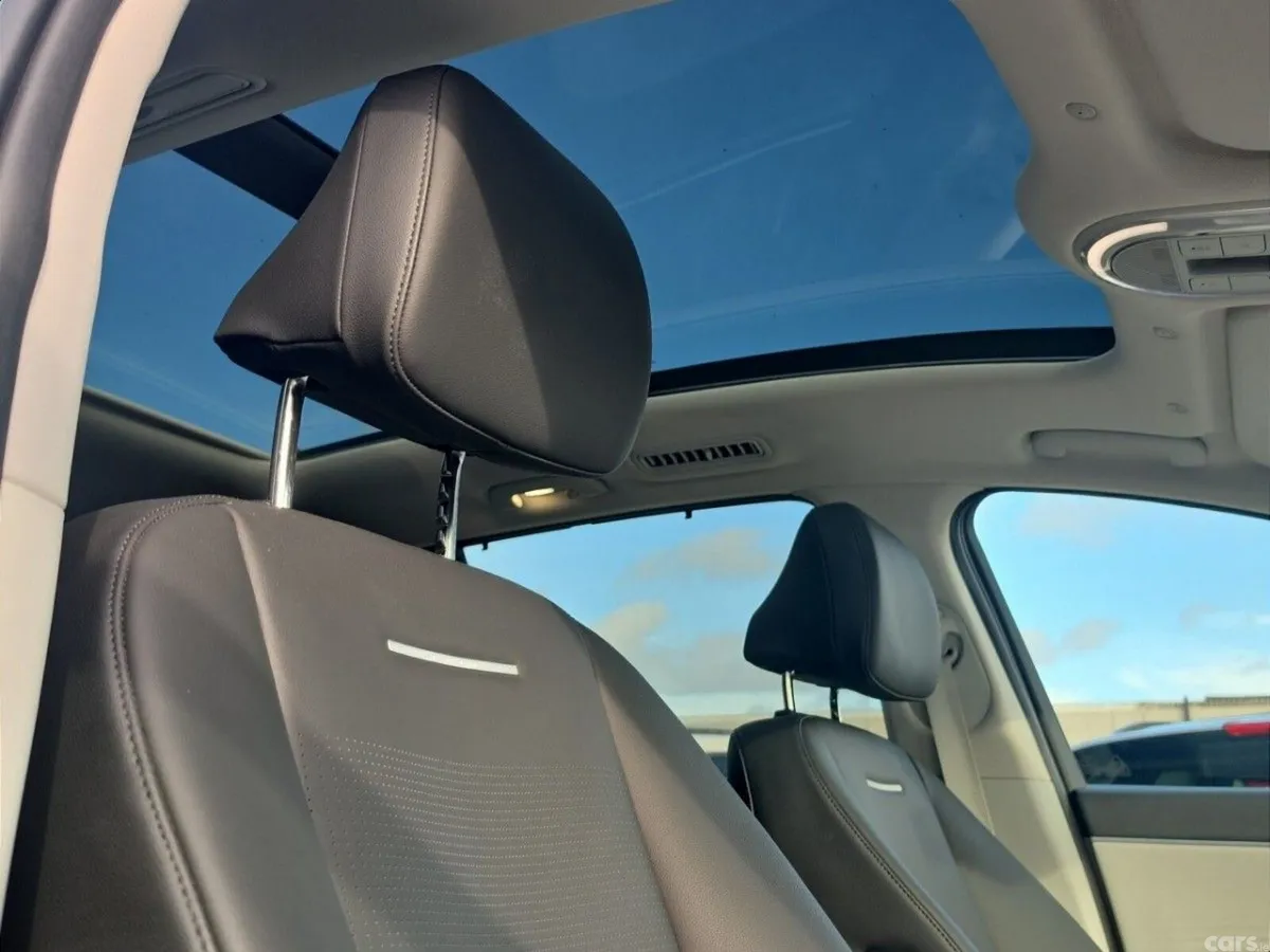 Hyundai IONIQ 9 SUV, Electric, 2027, Green