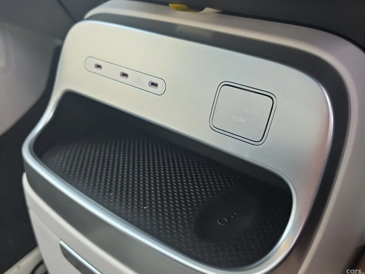 Hyundai IONIQ 9 SUV, Electric, 2027, Green