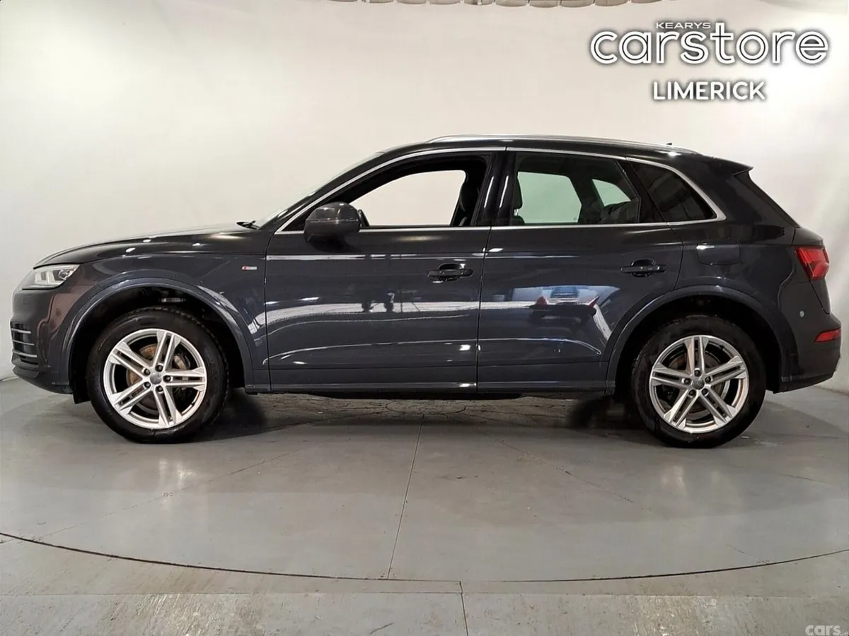 Audi Q5 SUV, Petrol Plug-in Hybrid, 2020, Grey