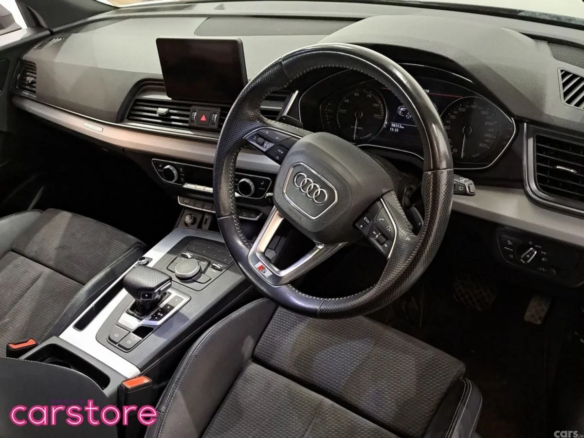 Audi Q5 SUV, Petrol Plug-in Hybrid, 2020, Grey