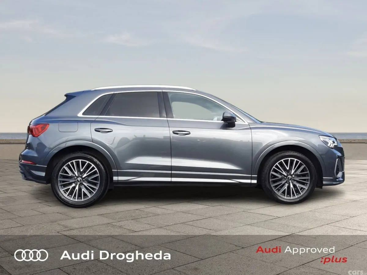 Audi Q3 SUV, Diesel, 2023, Grey