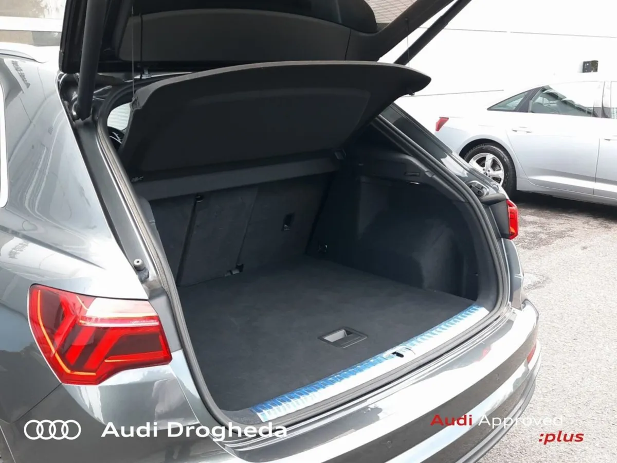 Audi Q3 SUV, Diesel, 2023, Grey