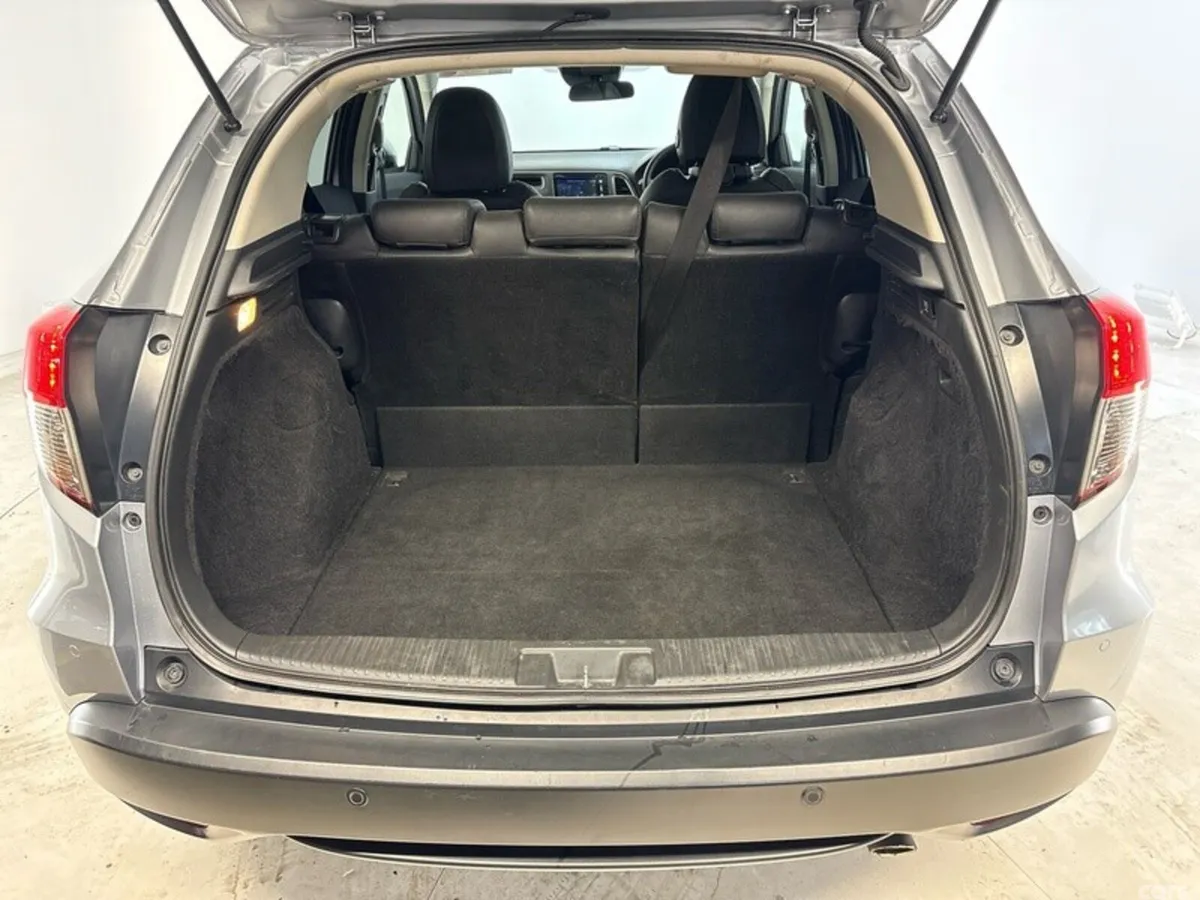 Honda HR-V SUV, Petrol, 2021, Grey