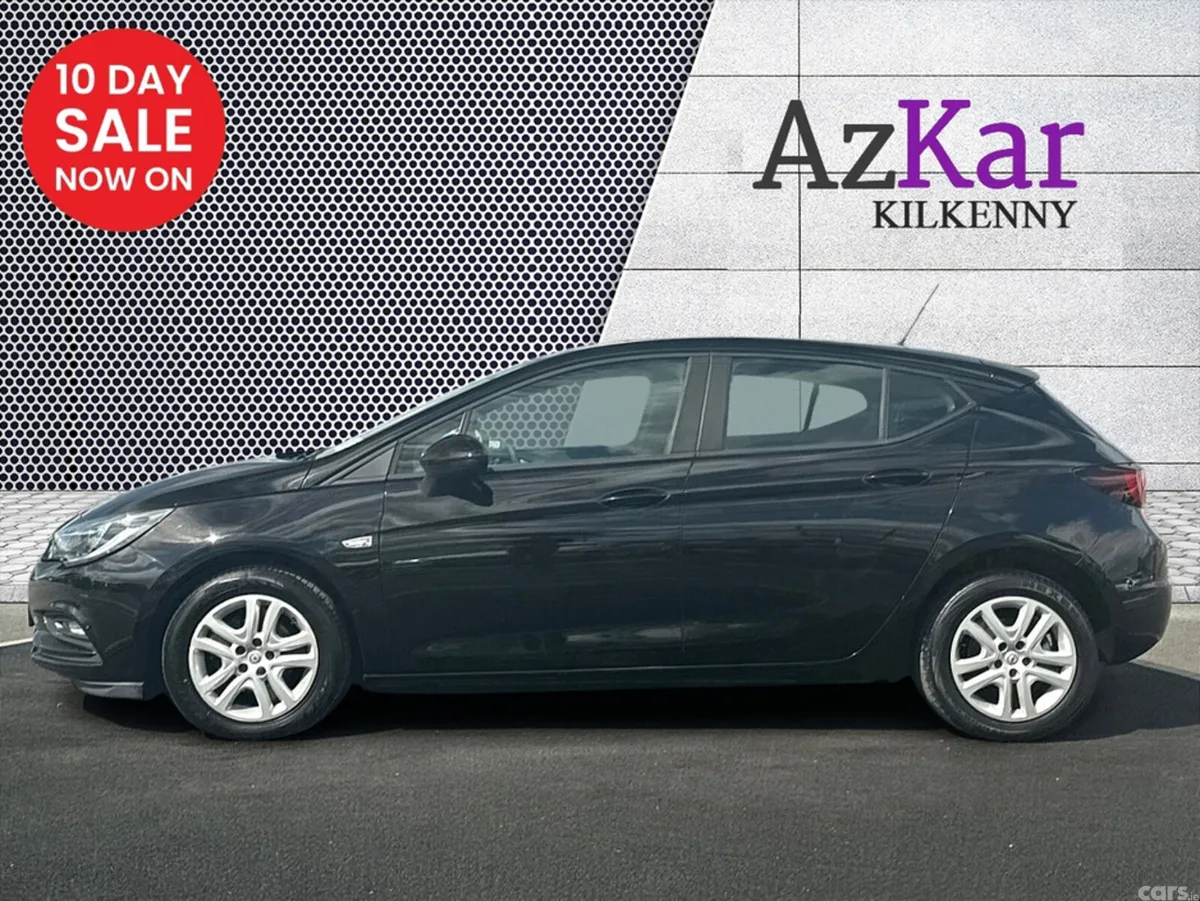 Opel Astra Hatchback, Diesel, 2018, Black