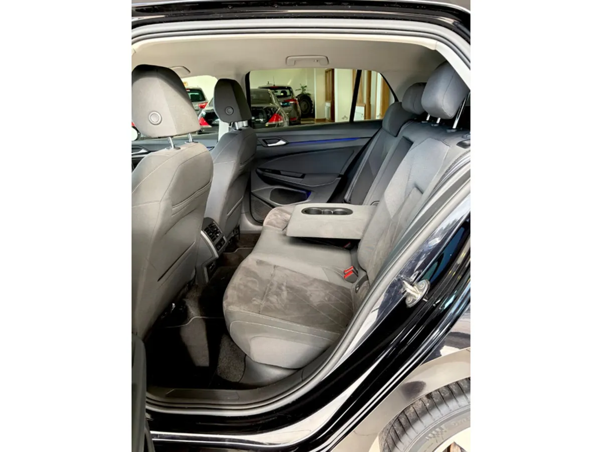 Volkswagen Golf Hatchback, Petrol, 2020, Black