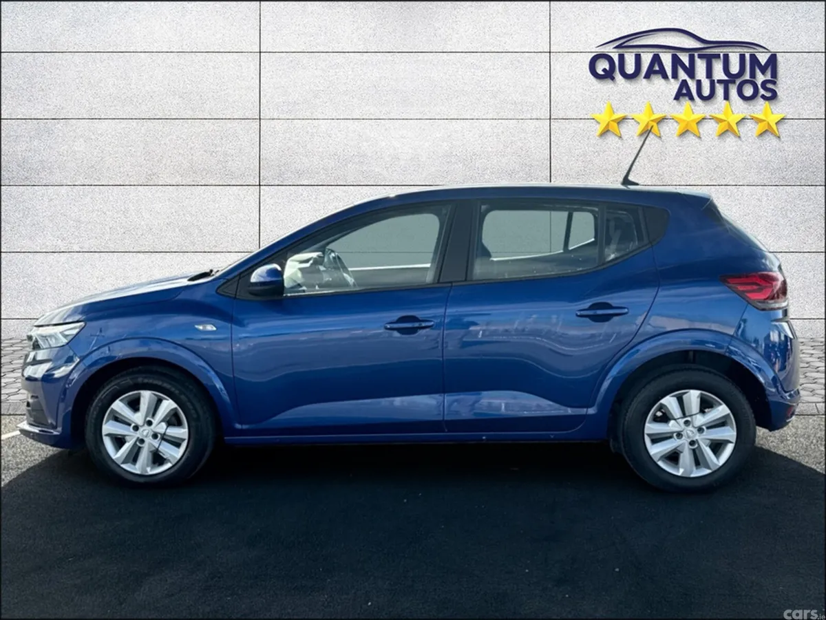 Dacia Sandero Hatchback, Petrol, 2021, Blue