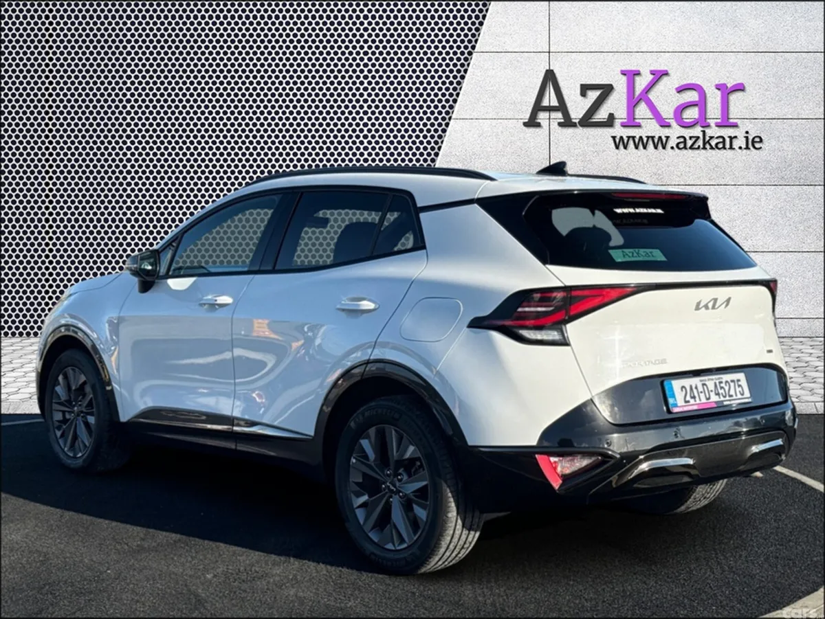 Kia Sportage SUV, Petrol Hybrid, 2024, White