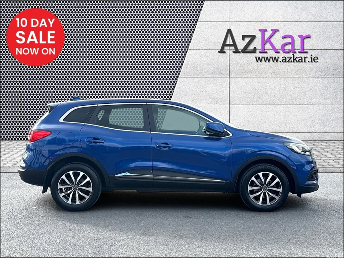 Renault Kadjar SUV, Petrol, 2022, Blue