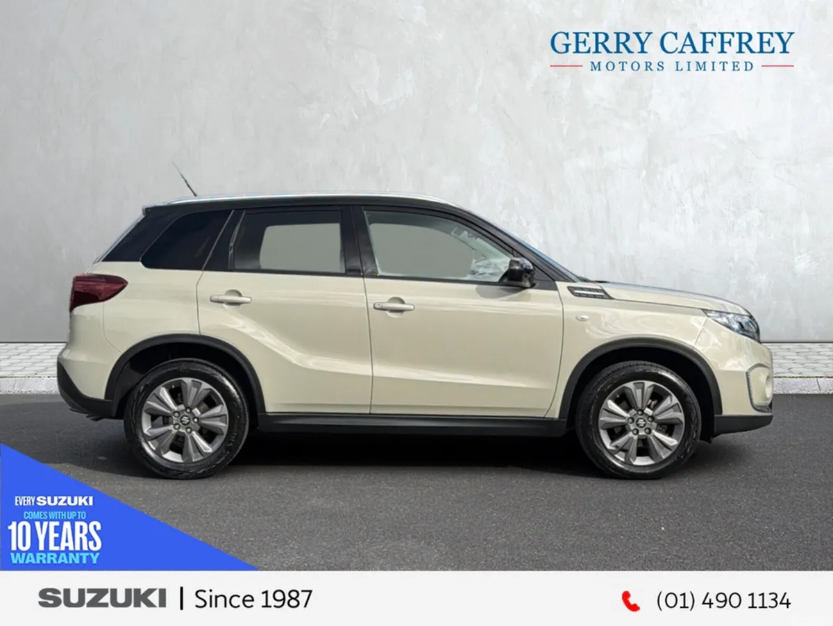 Suzuki Vitara SUV, Petrol, 2023, Beige