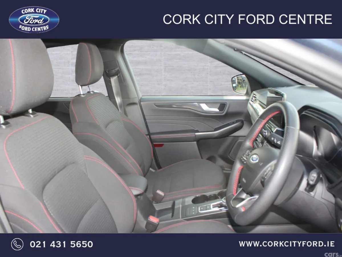 Ford Kuga MPV, Petrol Plug-in Hybrid, 2023, Blue