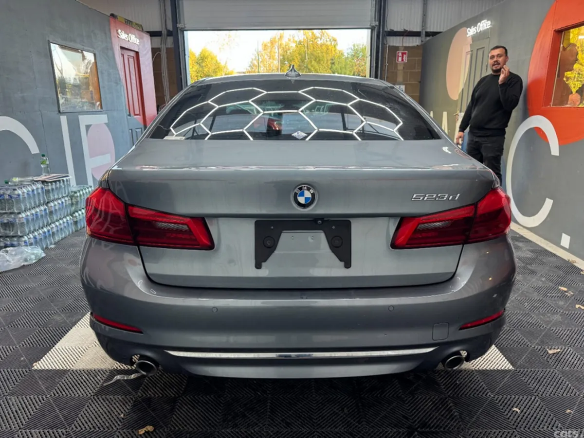 BMW 5-Series Saloon, Diesel, 2018, Grey