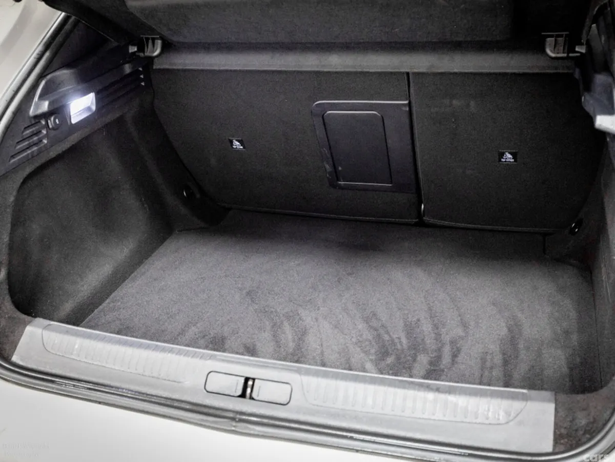 DS Automobiles DS 4 Hatchback, Diesel, 2024, Grey
