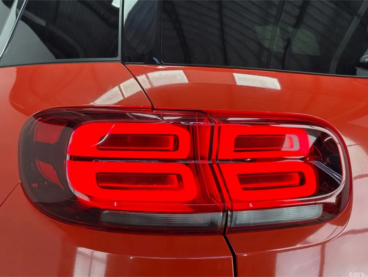 Citroen C5 Aircross MPV, Diesel, 2020, Red