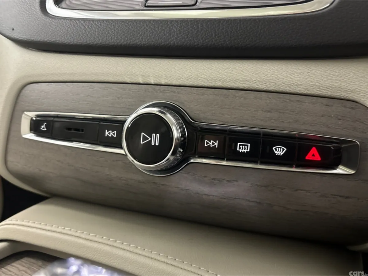 Volvo XC90 MPV, Petrol Plug-in Hybrid, 2022, Grey