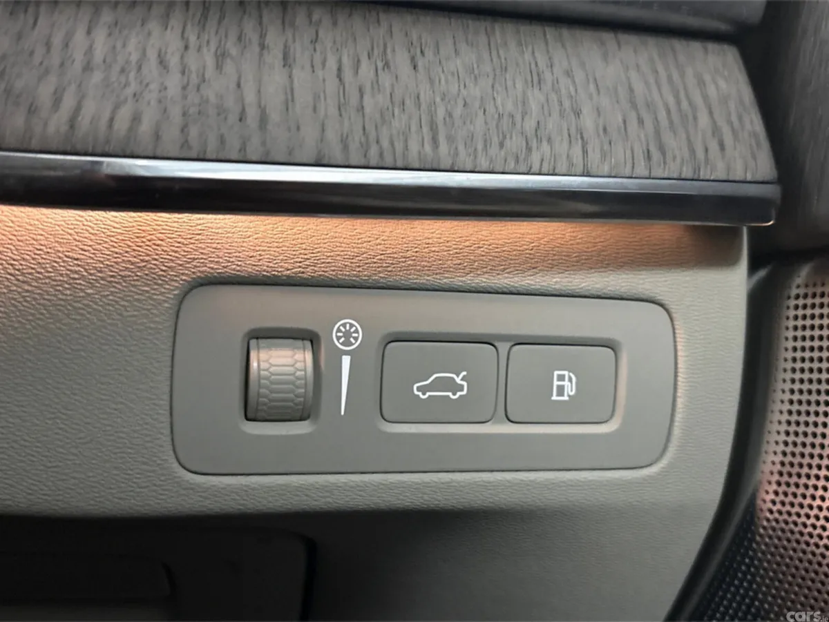 Volvo XC90 MPV, Petrol Plug-in Hybrid, 2022, Grey