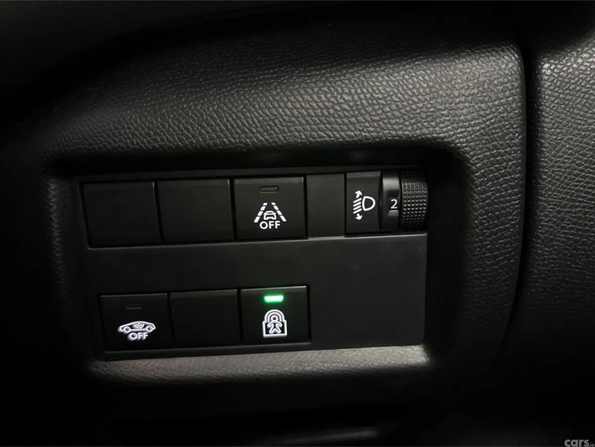 Citroen C5 Aircross MPV, Diesel, 2020, Red