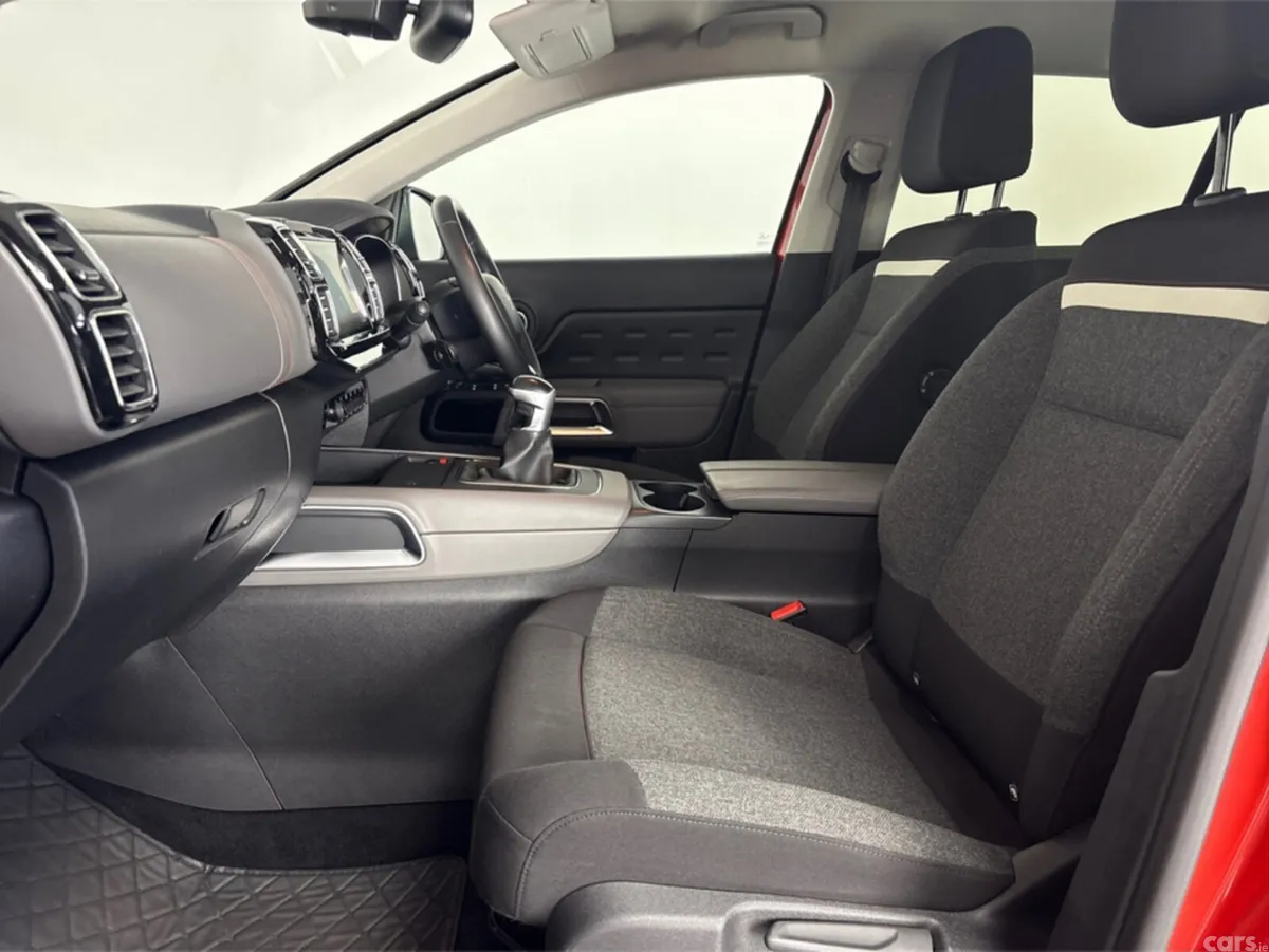 Citroen C5 Aircross MPV, Diesel, 2020, Red