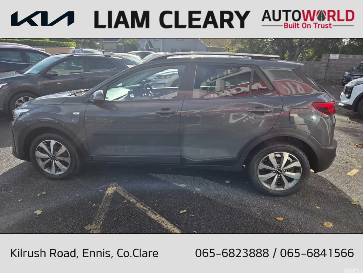Kia Stonic SUV, Petrol, 2023, Grey