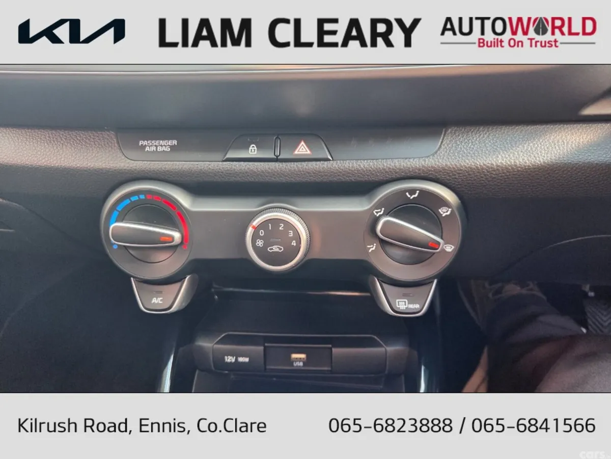 Kia Stonic SUV, Petrol, 2023, Grey