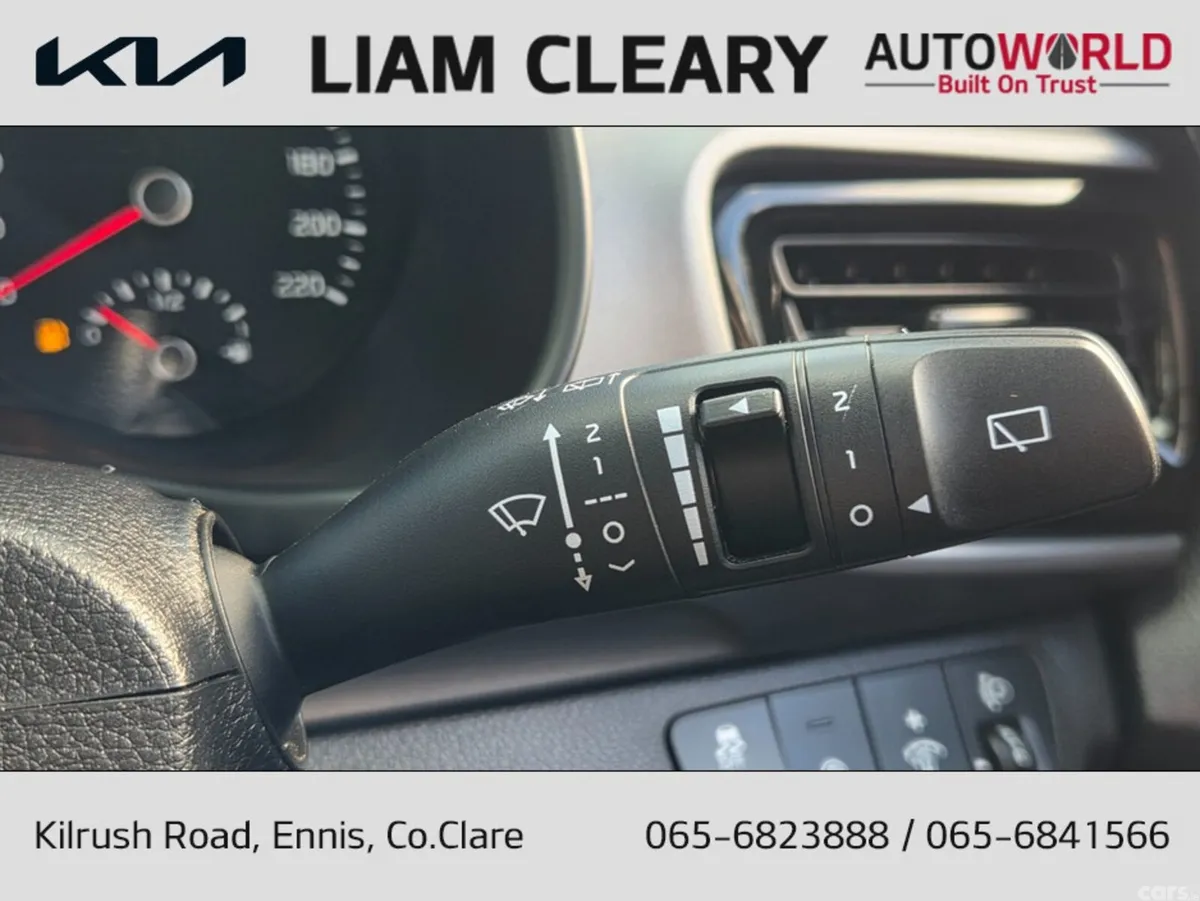 Kia Stonic SUV, Petrol, 2023, Grey