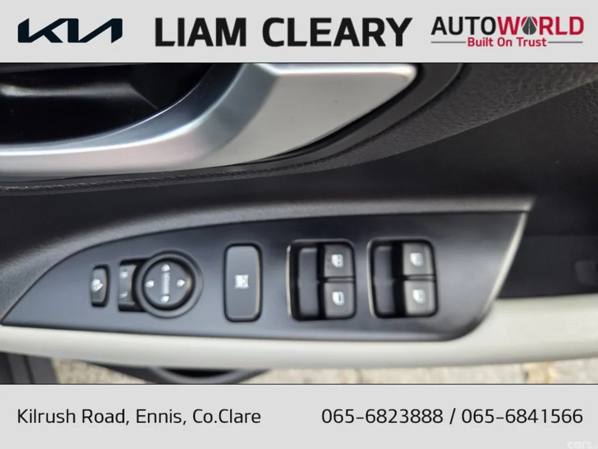 Kia Stonic SUV, Petrol, 2021, Grey
