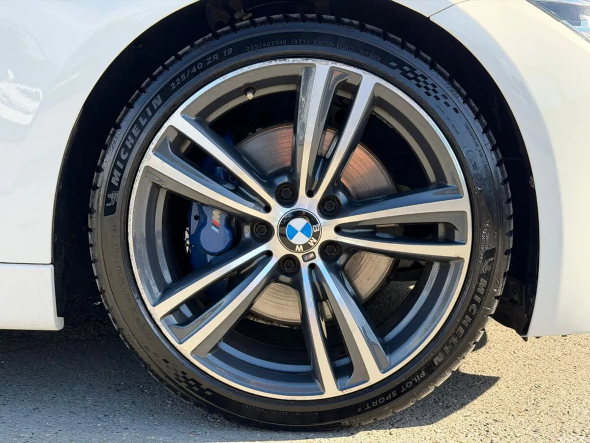 BMW 3-Series Estate, Diesel, 2016, White