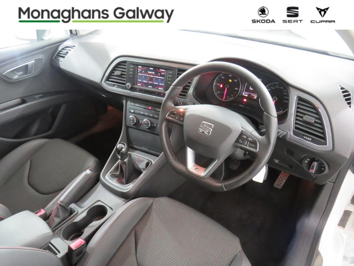 SEAT Leon Hatchback, Diesel, 2014, White