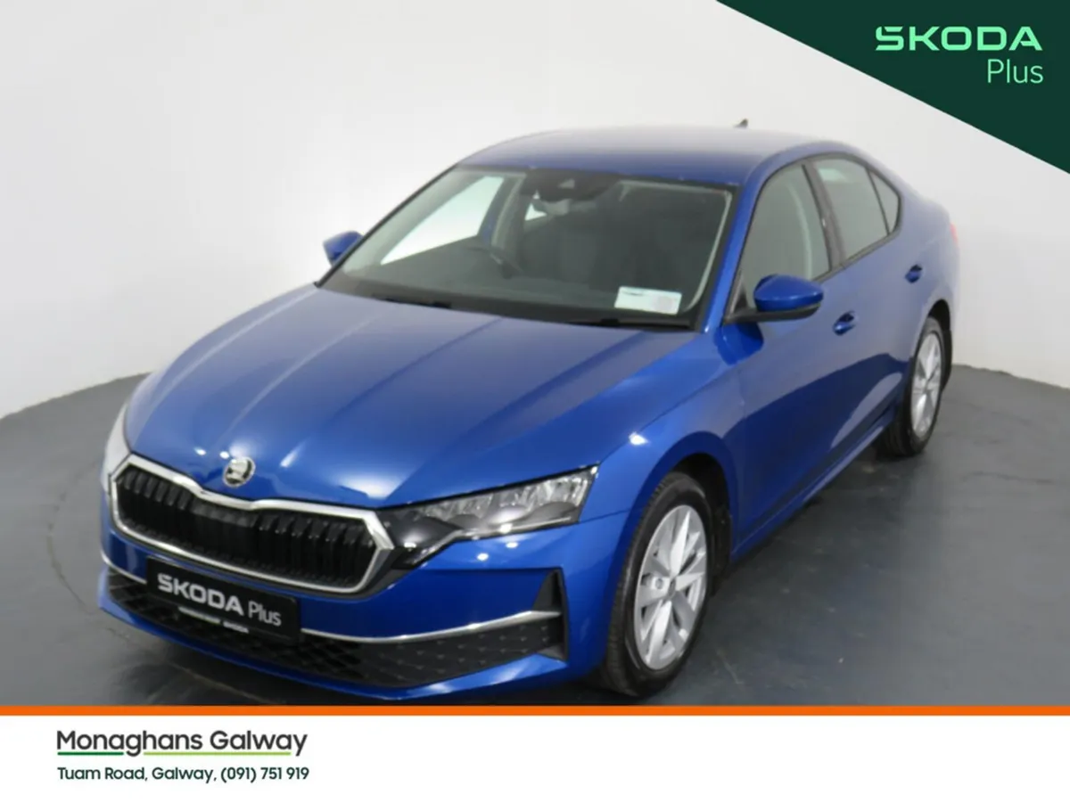 Skoda Octavia Hatchback, Diesel, 2024, Blue