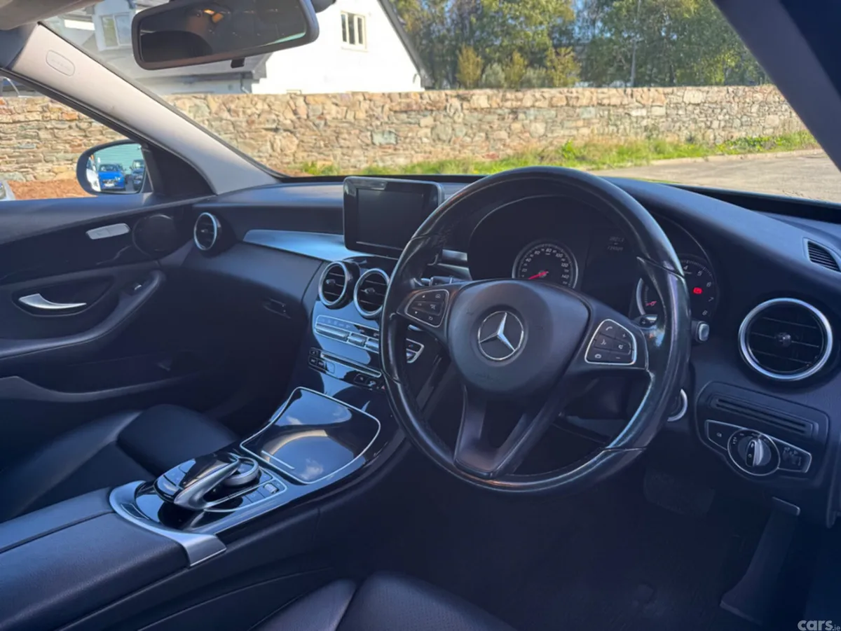 Mercedes-Benz C-Class Saloon, Petrol, 2016, Silver