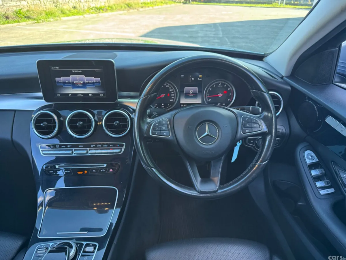 Mercedes-Benz C-Class Saloon, Petrol, 2016, Silver