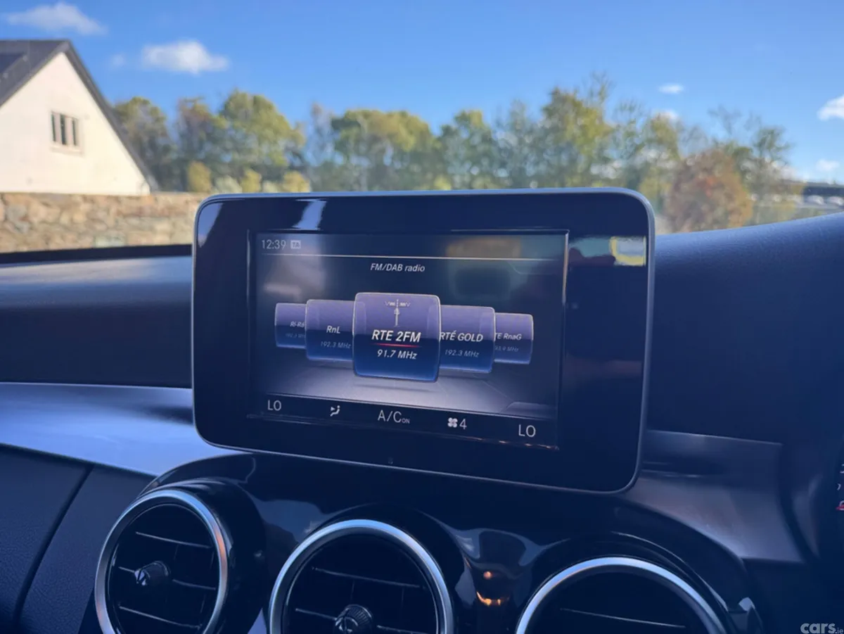Mercedes-Benz C-Class Saloon, Petrol, 2016, Silver