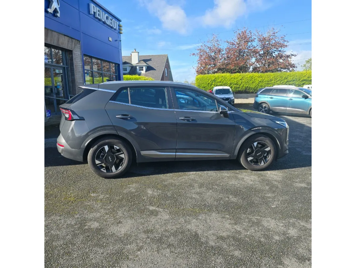 Kia Sportage MPV, Diesel Hybrid, 2026, Grey