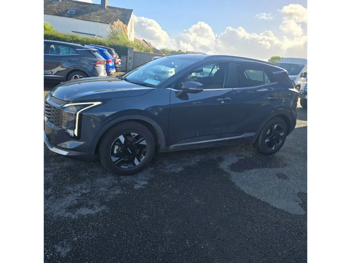 Kia Sportage MPV, Diesel Hybrid, 2026, Grey