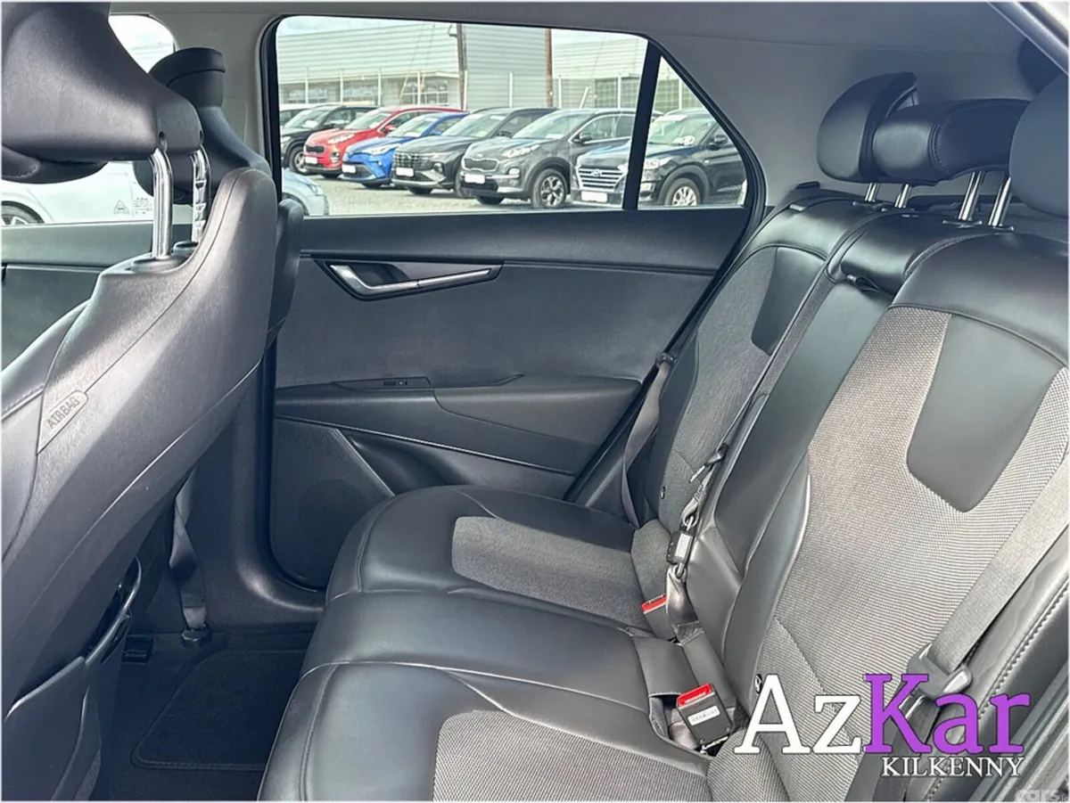 Kia Niro SUV, Electric, 2023, Black