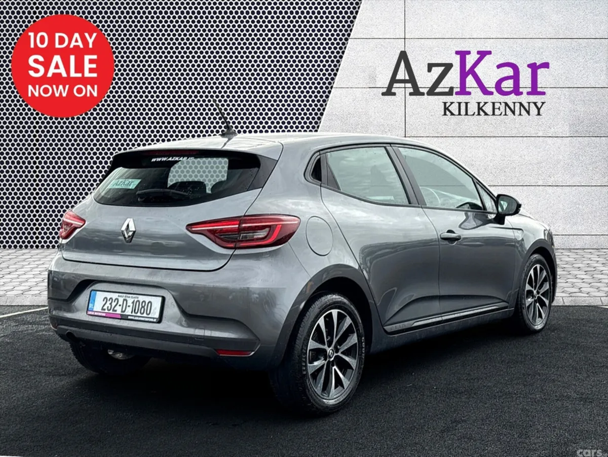 Renault Clio Hatchback, Petrol, 2023, Grey