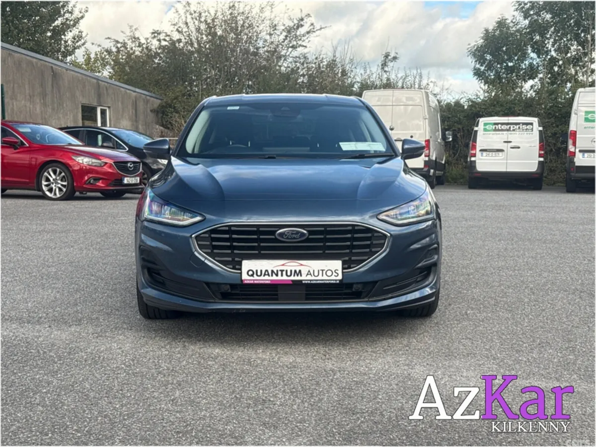 Ford Focus Hatchback, Petrol, 2024, Blue