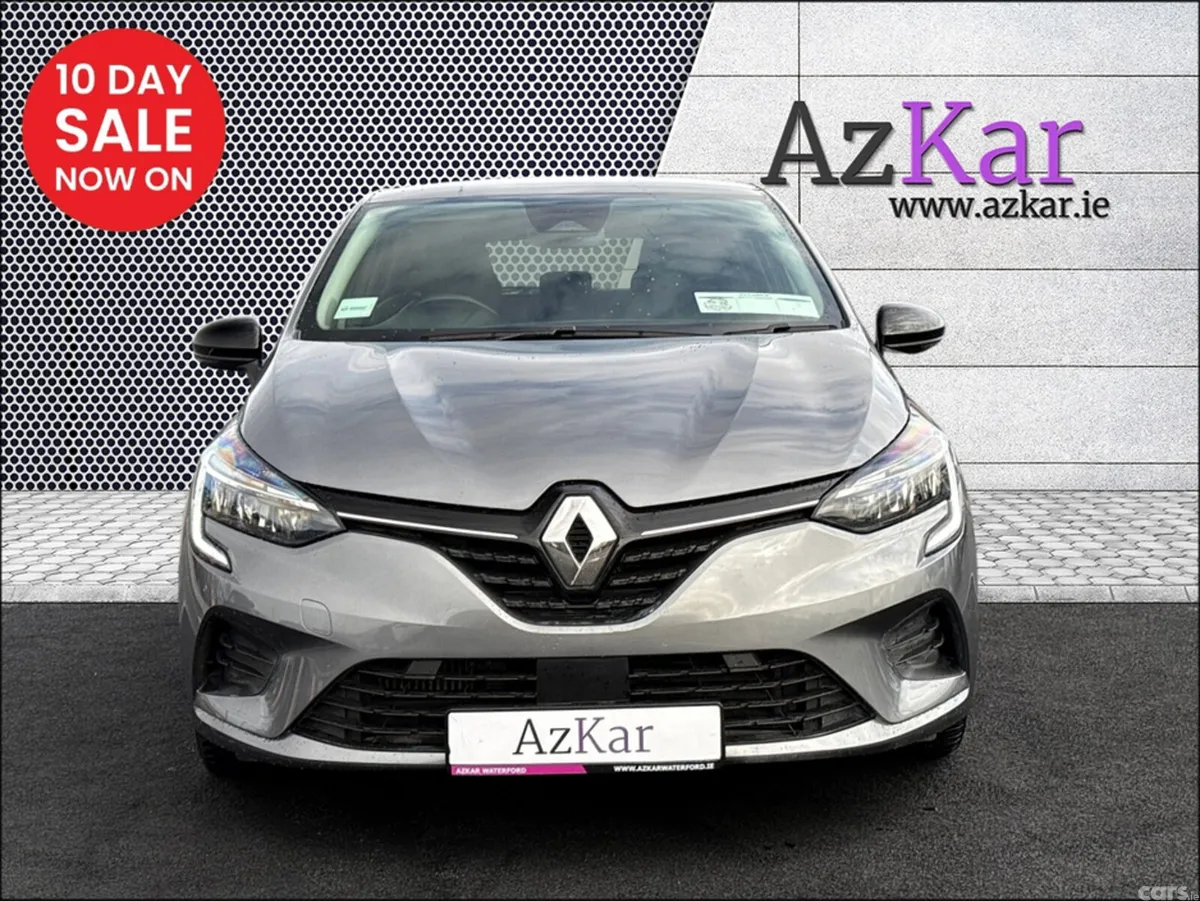 Renault Clio Hatchback, Petrol, 2023, Grey