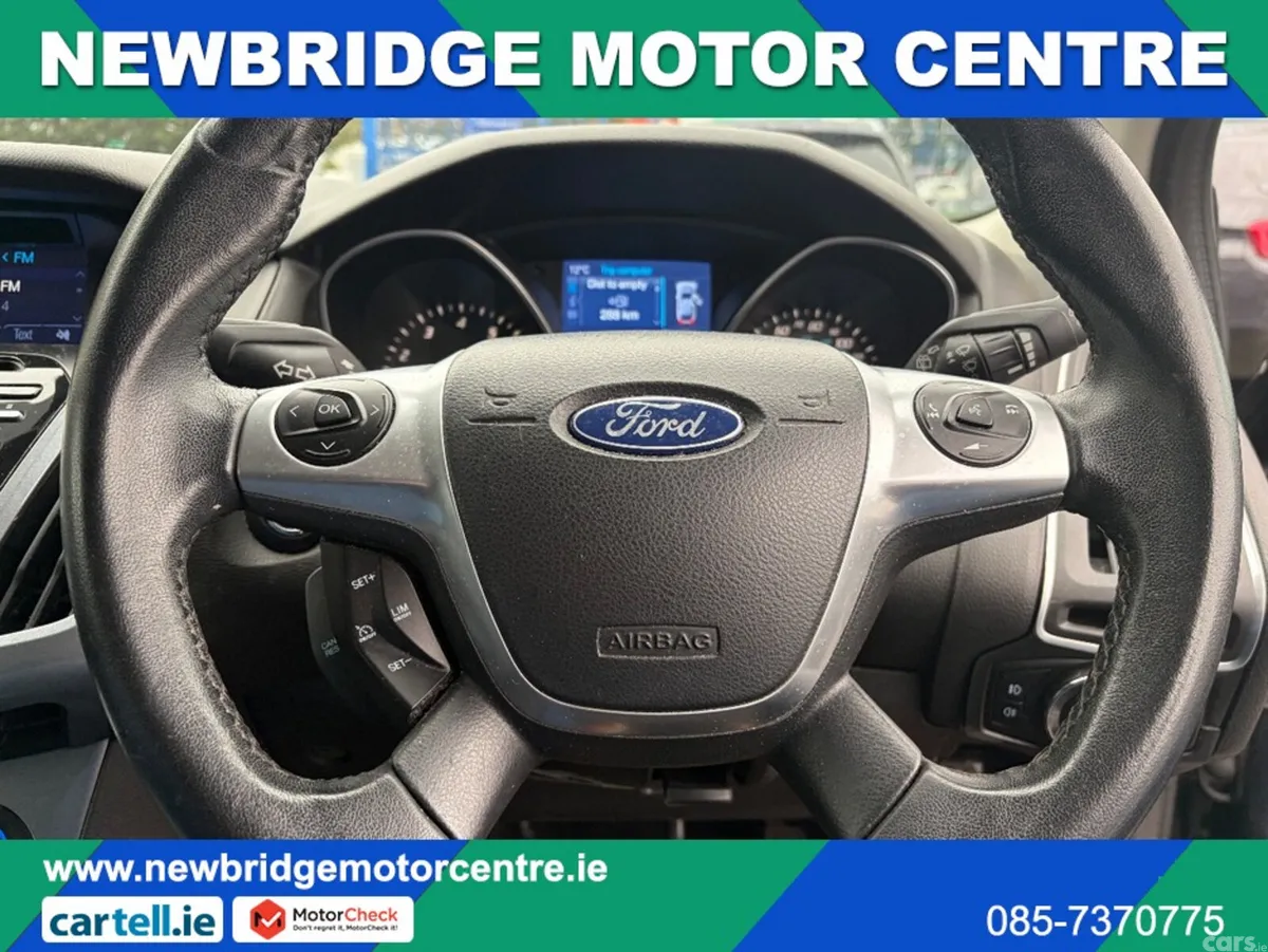 Ford Focus Hatchback, Petrol, 2014, Black
