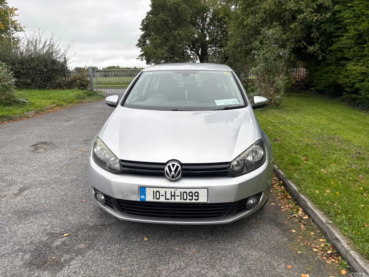 Volkswagen Golf Hatchback, Petrol, 2010, Silver