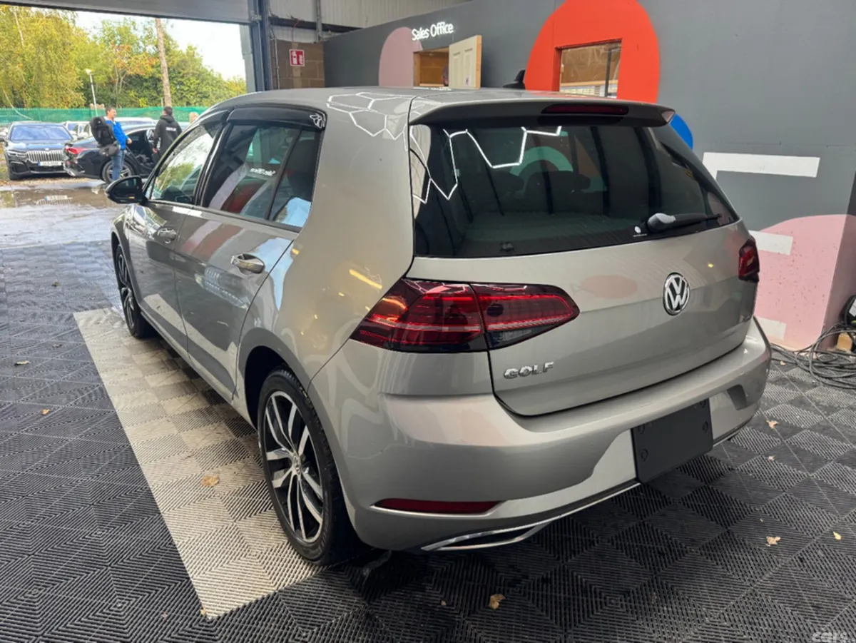 Volkswagen Golf Hatchback, Petrol, 2019, Grey