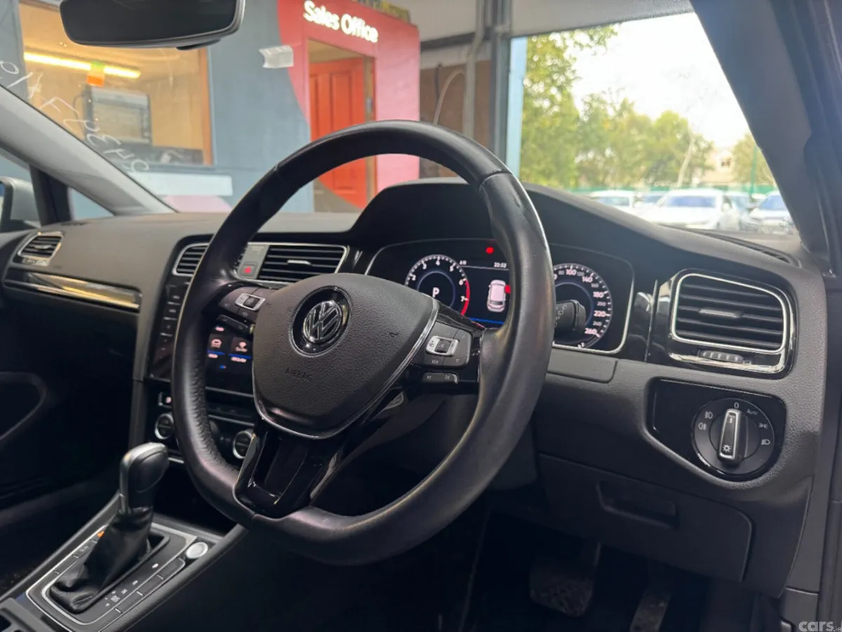 Volkswagen Golf Hatchback, Petrol, 2019, Grey