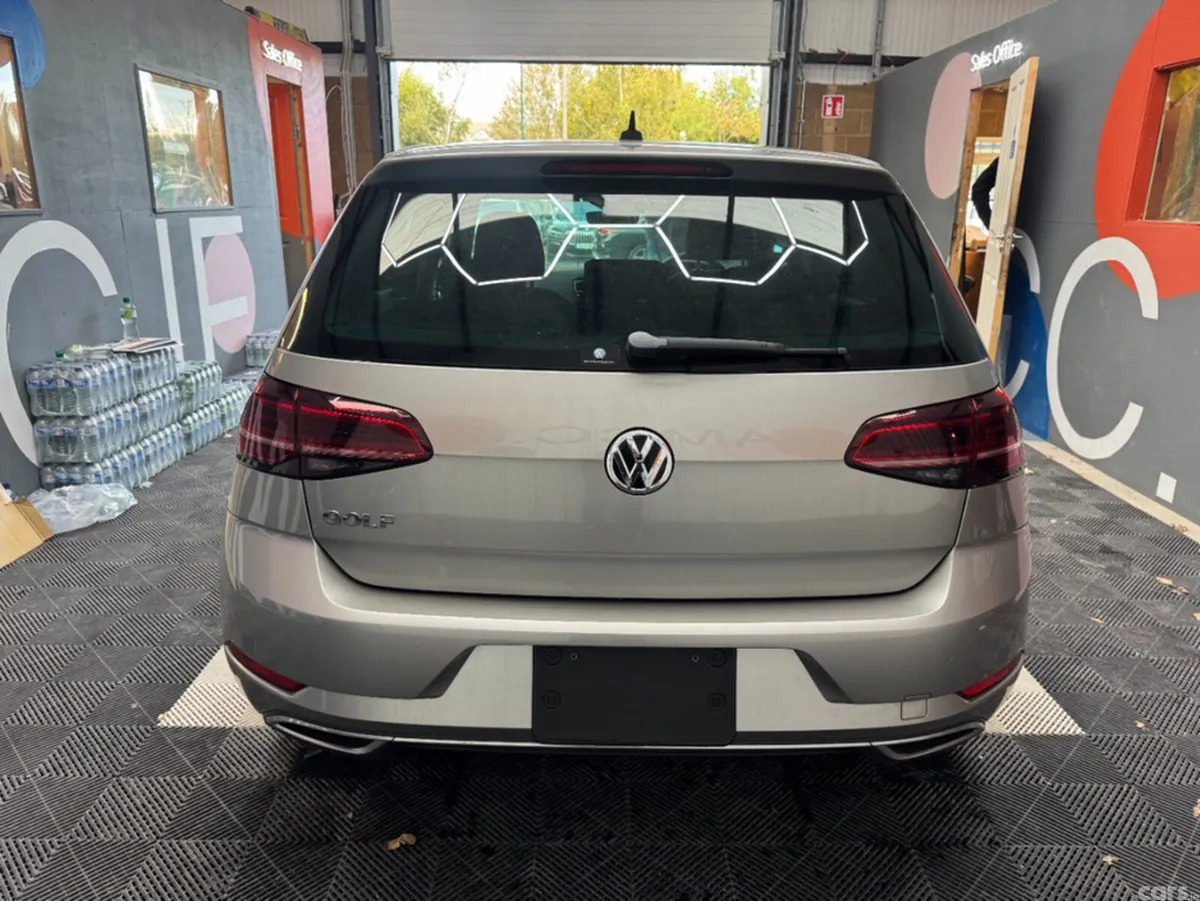 Volkswagen Golf Hatchback, Petrol, 2019, Grey