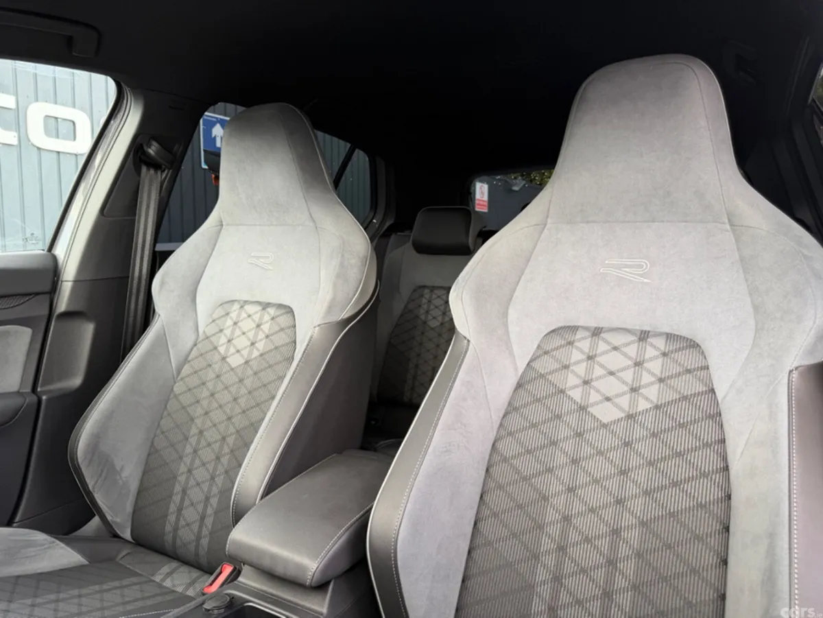 Volkswagen Golf Hatchback, Petrol, 2021, Grey
